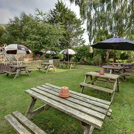 Volunteer Inn-2